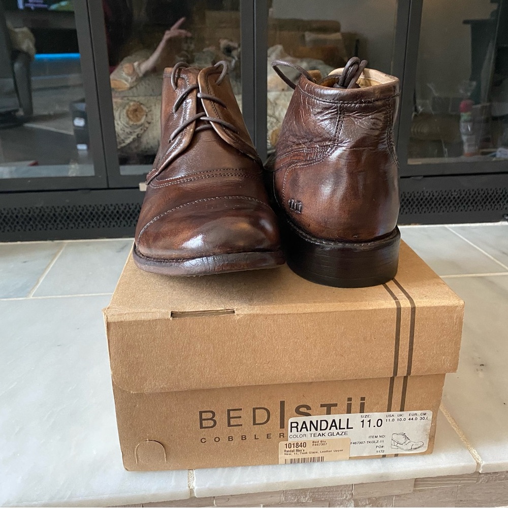 Bed Stu Randall Men’s Teak Glaze Brown Leather Chukka Boots